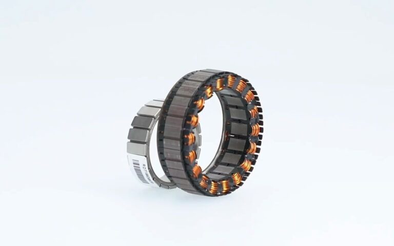 無(wú)框力矩電機(jī)：人形機(jī)器人關(guān)節(jié)驅(qū)動(dòng)的技術(shù)革新與制造挑戰(zhàn)